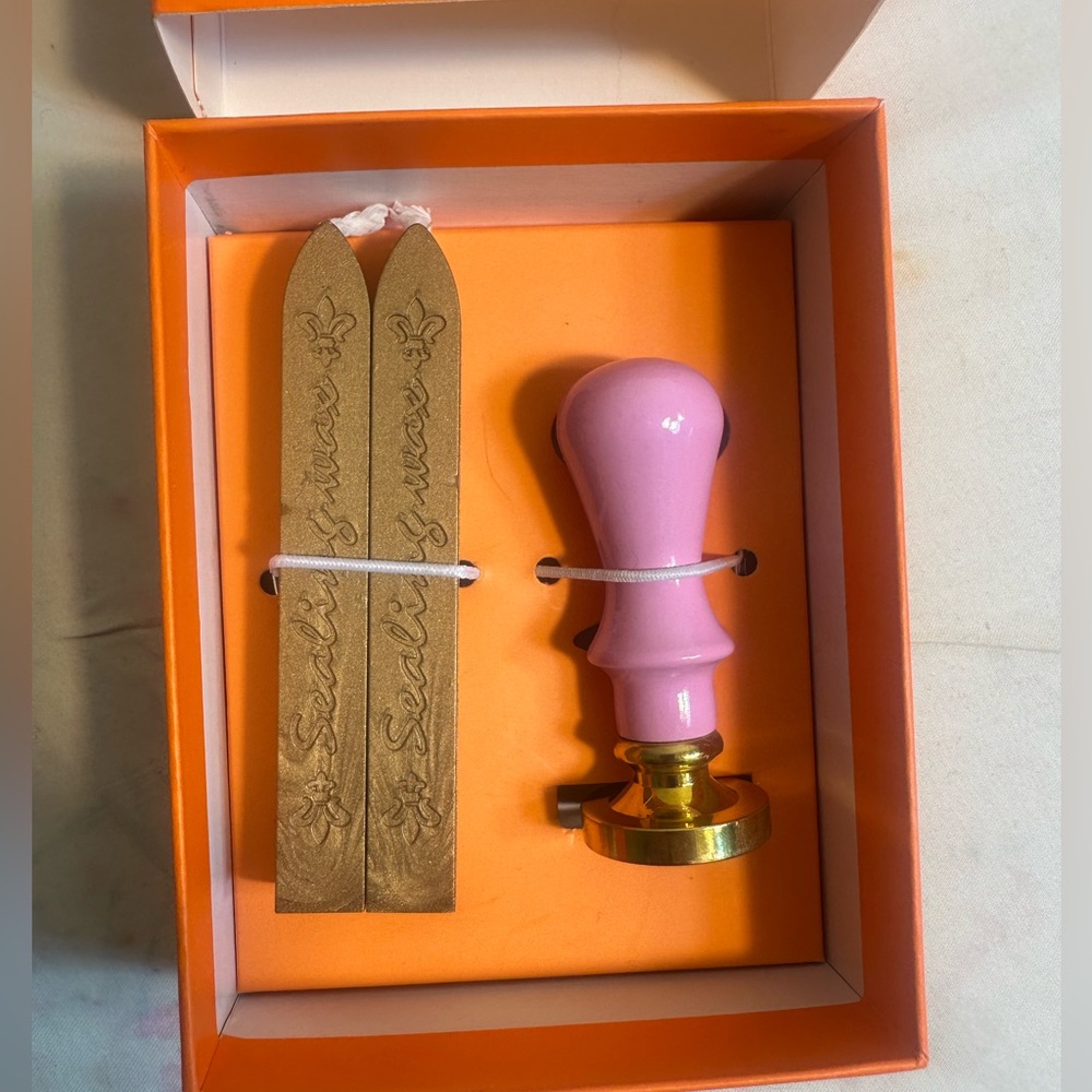 NWT Archer & Olive Wax Seal & Wax set